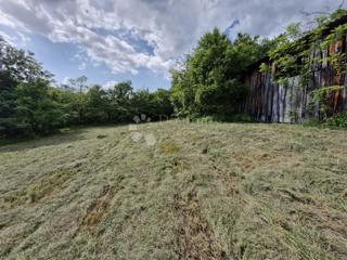 Zazidljivo zemljišče Buzet, Podrečak, 1.393m2