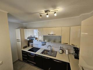 Stanovanje Okrug Gornji, Okrug, 50m2