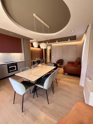 Stanovanje Opatija - Centar, Opatija, 72m2