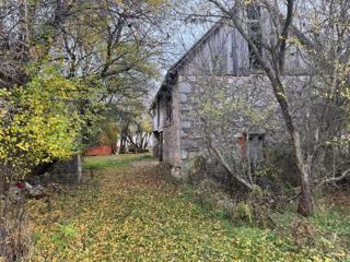 Hiša Čovići, Otočac, 10.000m2