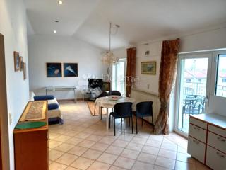 Istra-Umag, apartma s teraso in pogledom na morje