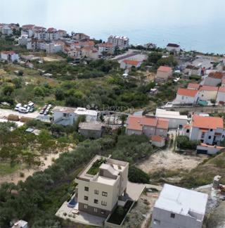 Stanovanje Podstrana, 62m2