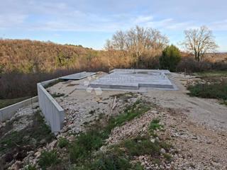 Zazidljivo zemljišče Labin, 150m2