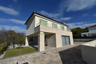 Čudovita nova vila v mediteranskem slogu!