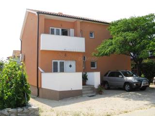 Mesto Krk-stanovanjska hiša za investicijo!