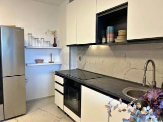 Samostojna hiša z vrtom! Otok Krk