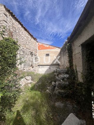 ŠIBENIK, TISNO - Hiša za adaptacijo