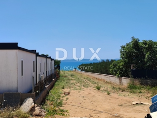 ZADAR, PRIVLAKA - Ekskluzivna priložnost za luksuzno življenje ob plaži v moderni novogradnji! S1