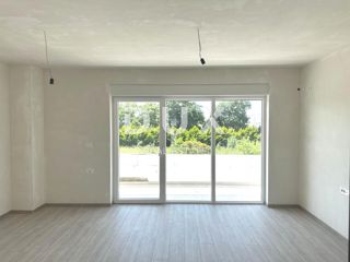 ISTRA, MEDULIN - 2-sobno stanovanje z dnevno sobo 61 m2, pritličje - NA KLJUČ!!