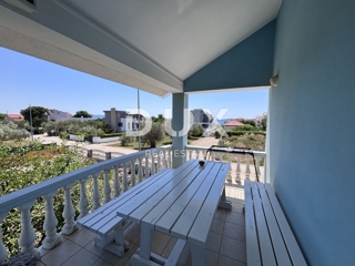 ZADAR, BIBINJE - Apartmajska hiša 150 m od morja