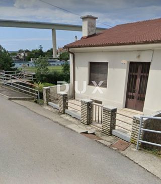 CRIKVENICA - samostojna hiša v širšem centru