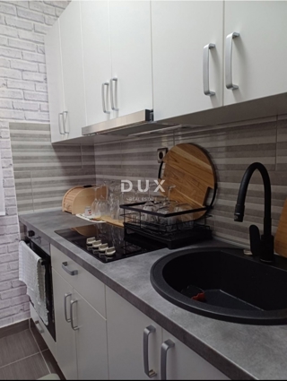 SENJ - privlačen studio apartma, balkon, pogled na morje