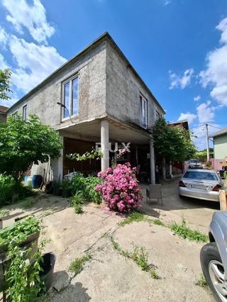 ZAGREB, ŽITNJAK - Stanovanjsko poslovni objekt za obnovo