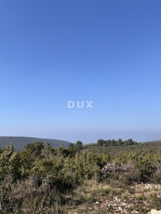 SUKOŠAN, DEBELJAK - Gradbeno zemljišče s pogledom na morje