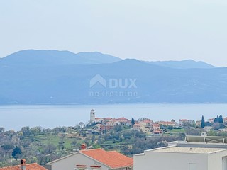 OPATIJA, BRSEČ - gradbeno zemljišče 1100m2 z direktnim pogledom na morje na mirni lokaciji