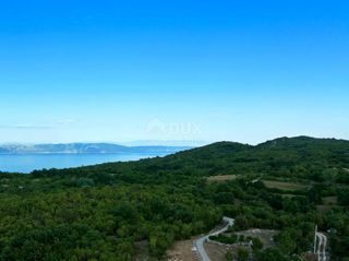 ISTRA, LABIN - Prostorno zemljišče na odlični lokaciji