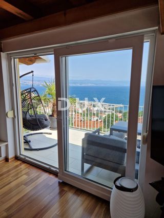 OPATIJA, IČIĆI - čudovito stanovanje v hiši z dvema terasama in panoramskim pogledom na morje