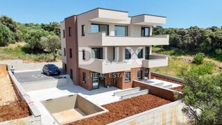 NOVALJA, JAKIŠNICA - Apartma 58m2 v prvem nadstropju s čudovitim pogledom na morje
