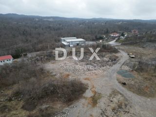 MATULJI, PERMANI - Zazidljivo zemljišče 10000m2 v delovni coni za skladišča/hale, CONA M
