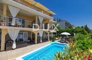 CRIKVENICA, DRAMALJ - Hiša s 6 apartmaji, 200 m od morja