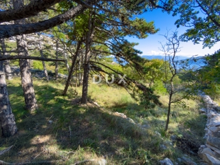 Zemljišče Baška, 274m2