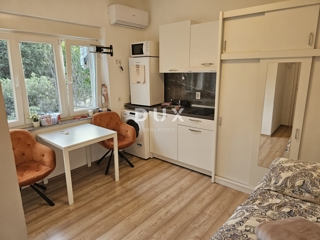 RIJEKA, BANDEROVO - Stanovanje z dvema ločenima stanovanjskima enotama, idealno za bivanje in investicijo