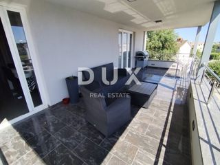 Stanovanje Valdebek, Pula, 250m2