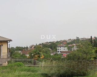 OPATIJA, MATULJI - gradbeno zemljišče 863m2 s pogledom na morje za stanovanjsko gradnjo - najem apartmajev/družinske hiše/vile z bazenom