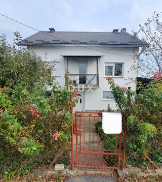 ZAGREB, SESVETE - Hiša z velikim vrtom - idealna za družino ali investicijo v več stanovanjskih enot