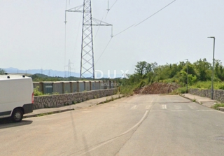 KASTAV - Stavbno zemljišče v industrijski coni