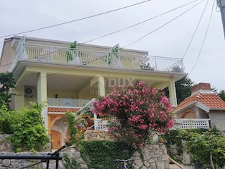 Dramalj, Crikvenica, 215m2