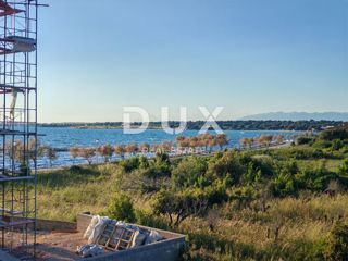 ZADAR, ZATON - Vrhunska novogradnja 30 metrov od plaže! S4