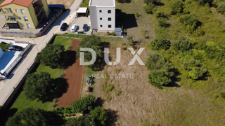 ZADAR, SUKOŠAN - Zazidljivo zemljišče 379m²
