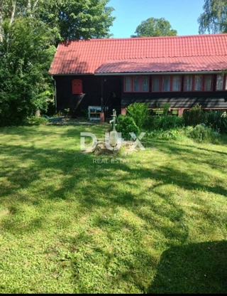 Hiša Lijevo Sredičko, Pisarovina, 1.228m2