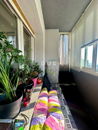 RIJEKA, TURNIĆ – Sončno stanovanje s panoramskim pogledom na morje