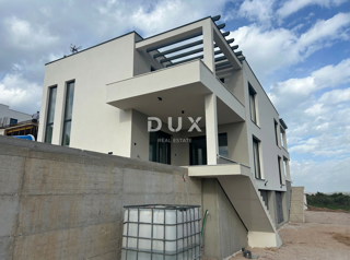 Stanovanje Vodice, 324m2