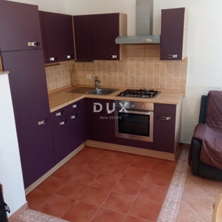 OTOK PAG, NOVALJA - očarljivo manjše stanovanje