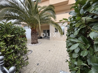 Hiša Jadranovo, Crikvenica, 340m2