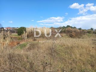 ISTRA, PULA - Gradbeno zemljišče v poslovni coni Šijana 2200 m2