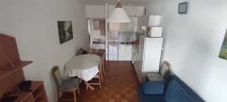 CRIKVENICA, SELCE - Apartma 2. red od morja!