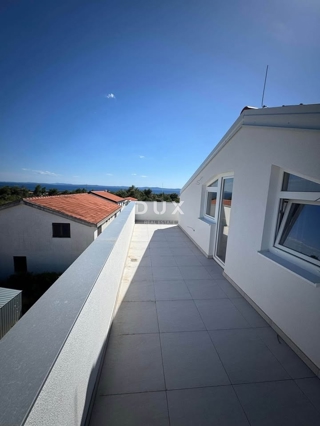 ZADAR, VIR - Apartma s teraso - Pogled na morje! - NOVOGRADNJA!