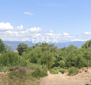 OTOK KRK, SVETI VID DOBRINJSKI - gradbeno zemljišče 4288m2 razdeljeno na 7 parcel za vile z bazenom/apartmaje 