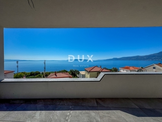 RIJEKA, KANTRIDA - 94m2 veliko stanovanje v luksuzni novogradnji le 250 metrov od morja z garažo in panoramskim pogledom na morje