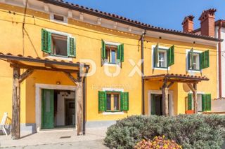 ISTRA, MARČANA - Obnovljena hiša v središču vasi