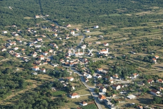 NIN, POLJICA BRIG - nedokončana hiša na odlični lokaciji