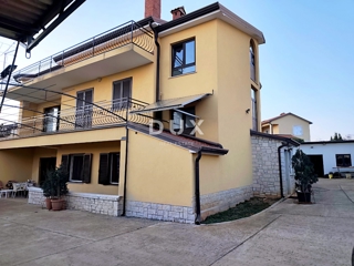 ISTRA, POREČ - Stanovanjska hiša s 5 stanovanjskimi enotami