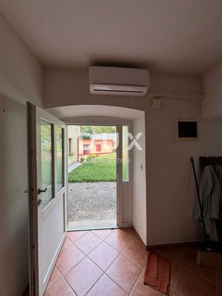 ISTRA, BARBAN - Delno prenovljena hiša na lepi lokaciji!