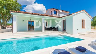 ISTRA, SVETVINČENAT - Očarljiva novogradnja z bazenom