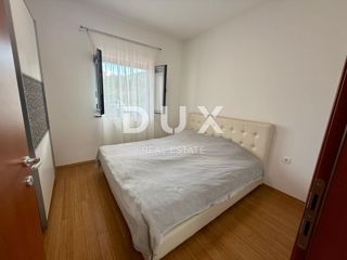 VIŠKOVO, MARINIĆI - 2 spalnici + dnevna soba, terasa, konoba 55 m2, vrt 130 m2