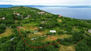 ISTRA, SKITAČA - Edinstveno gradbeno zemljišče z gradbenim dovoljenjem in pogledom na morje